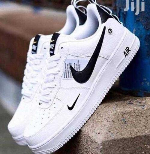 Nike Air   Black And White