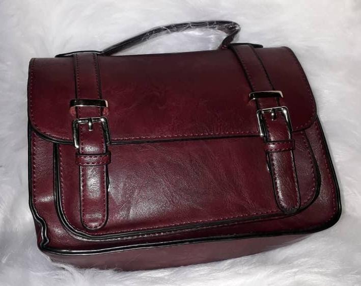 Double buckle bag