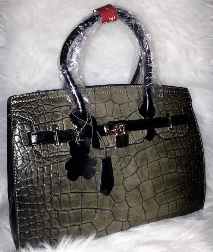 comourflage lock bag
