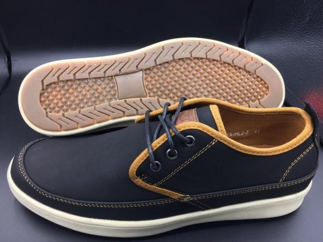Behonor Sneaker - Black- Size: 40-45